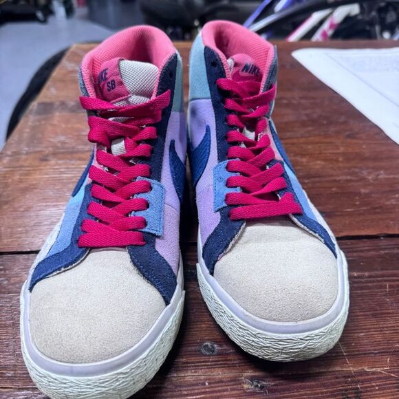 Nike Blazer Mid ’77 Patchwork Multicolor Women’s Sneakers Size 6 - Picture 8 of 9